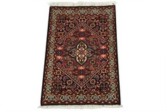 Fine Bidjar Rug 1’5” x 2′ Red Wool Vintage Traditional Hand-Knotted Carpet