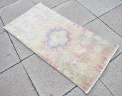 Vintage Turkish Rug 18” x 37” Muted Dye Oushak Rug Hand-knotted Small Wool Rug