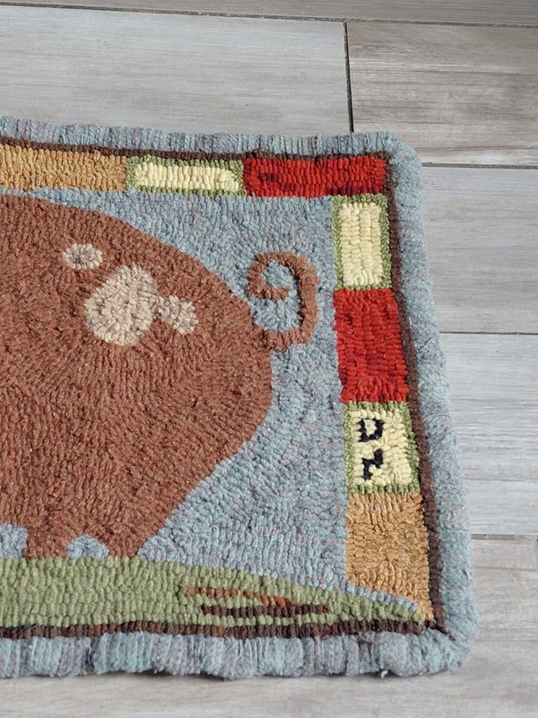 Americana Folk Art Pig Flower Hooked Wool Rug 27.5" X 16" gallery
