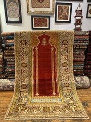 Pre 1920’s Antique Muchur Prayer Rug 3’10”x6’8” ft For Colletors