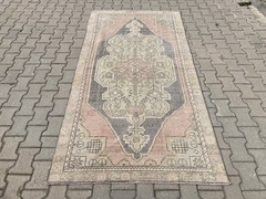 Pink rug, Turkish rug, Vintage Rug, Wool rug, Large rug, Area rug, 4.1 x 8.2 ft