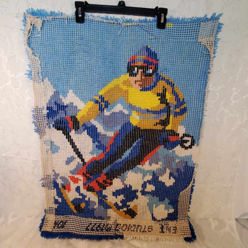 1977 vintage hand-latched skiing scene wall hanging rug or shag rug 24×32in gallery