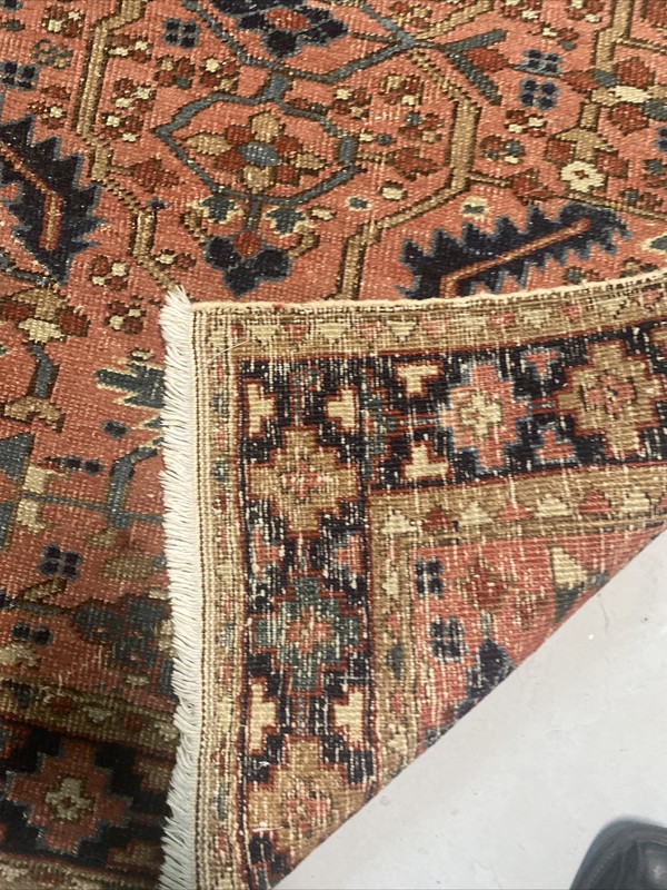 Antique Heriz Serapi Rug gallery