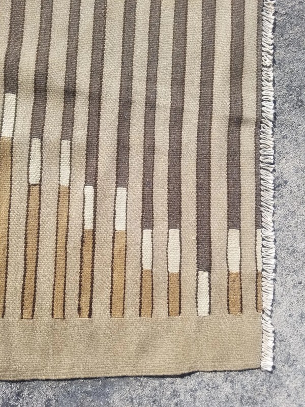 Vintage Traditional Handmade Scandinavian-style Striped Wool Beige Kilim 6.5x4ft gallery