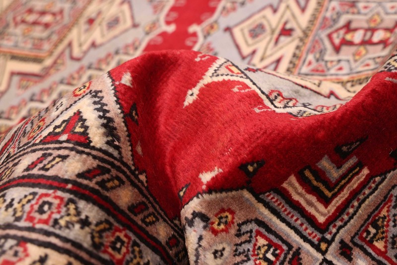 Vintage 4'0" x 5'11" Traditional Hand Knotted Vegetable Dye Wool Area Rug gallery