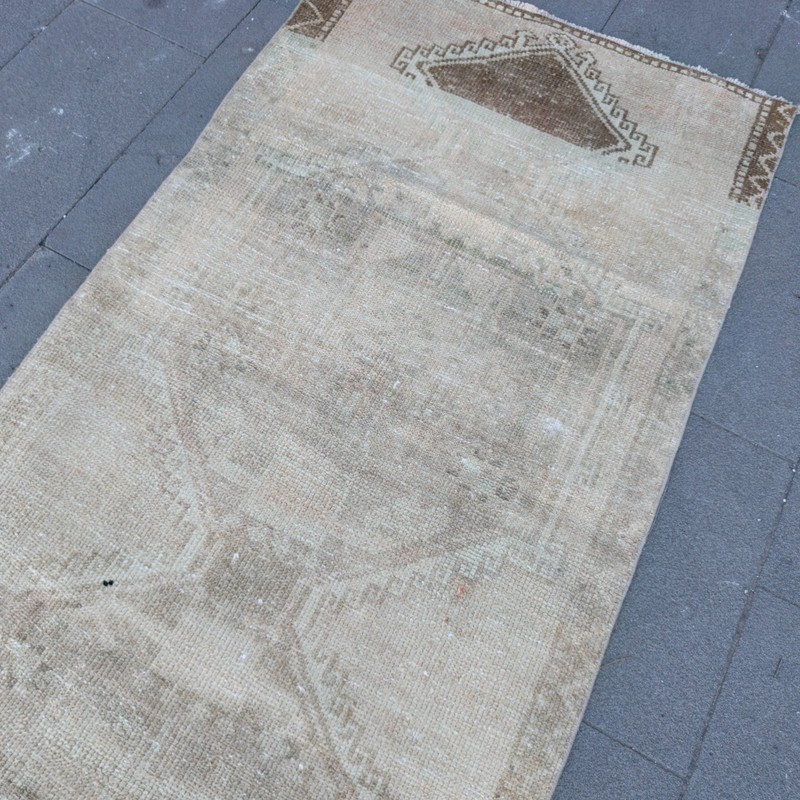 Neutral 3x10 Turkish kitchen rug 3.05 x 10.17 ft Vintage 93 x 310 cm Runner Rug gallery