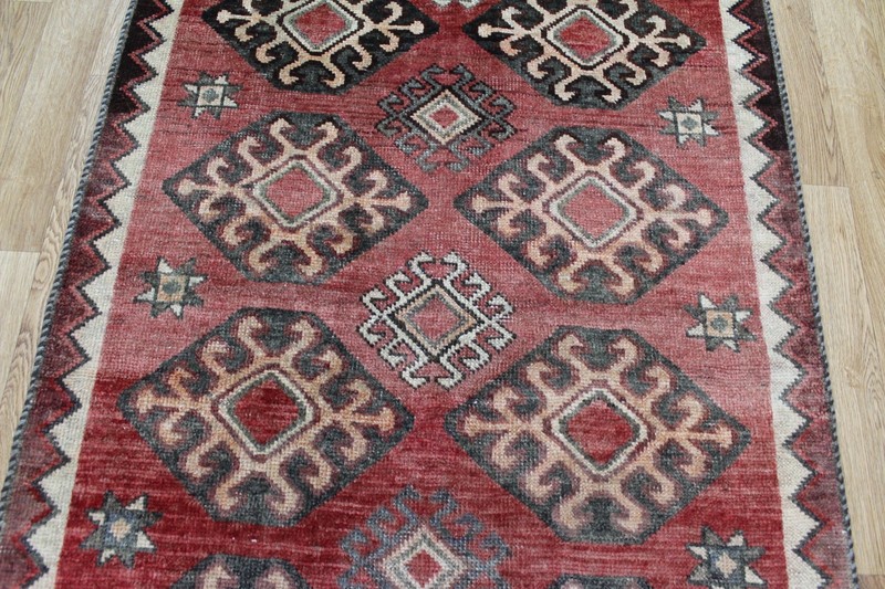 Antique Qashqai Tribal Wool Rug 218x110cm (7’2” x 3’7”) Hand Knotted Geometric gallery