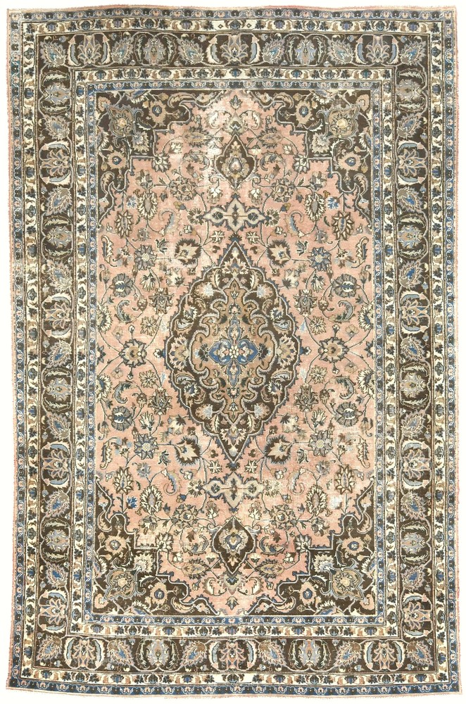 Hand-Knotted Muted Floral Semi-Antique Oriental Rug Traditional Design 6X9'5 ft
