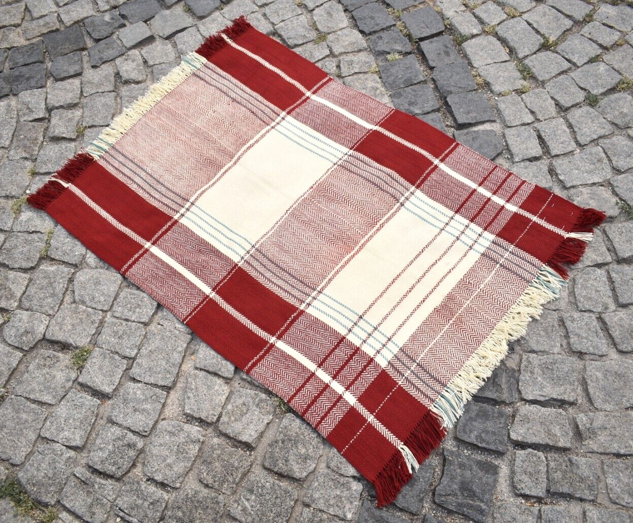 Caucasian Kilim 31'' x 42'' Vintage Flat Woven Kilim Area Rug Home Decor Kilim gallery