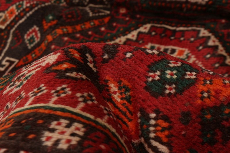 Vintage 5'0" x 6'9" Traditional Hand Knotted Vegetable Dye Wool Area Rug gallery