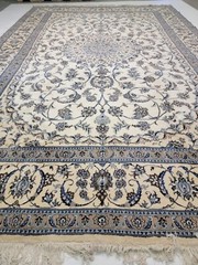 Antique Oriental Hand-Knotted Wool Area Rug Nain Ivory/Bue/Black 13’1″ x 19’9″