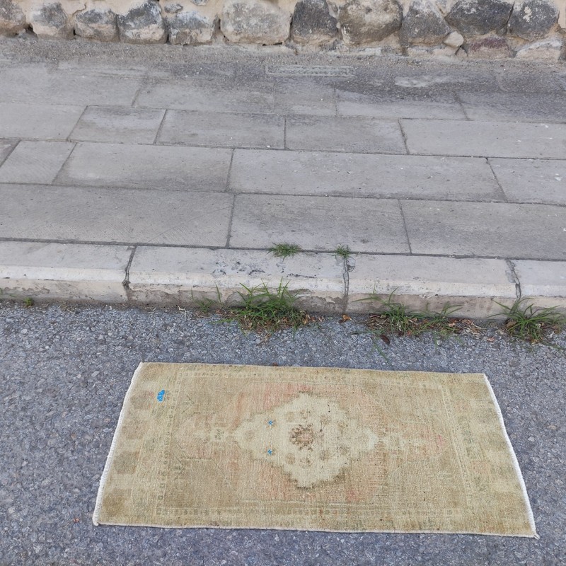 2x3 Turkish Vintage Small Rug 46 x 98 cm pop up colors Bath Mat 1.51 x 3.22 ft gallery