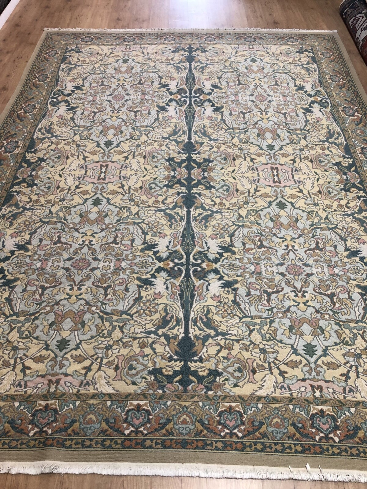 Handmade Hand-Woven Green Sumak Rug 9x12 gallery