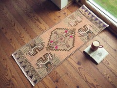 Vintage Turkish Mini Rug, Bohemian Oushak Kilim 1,3 x 3,4 ft