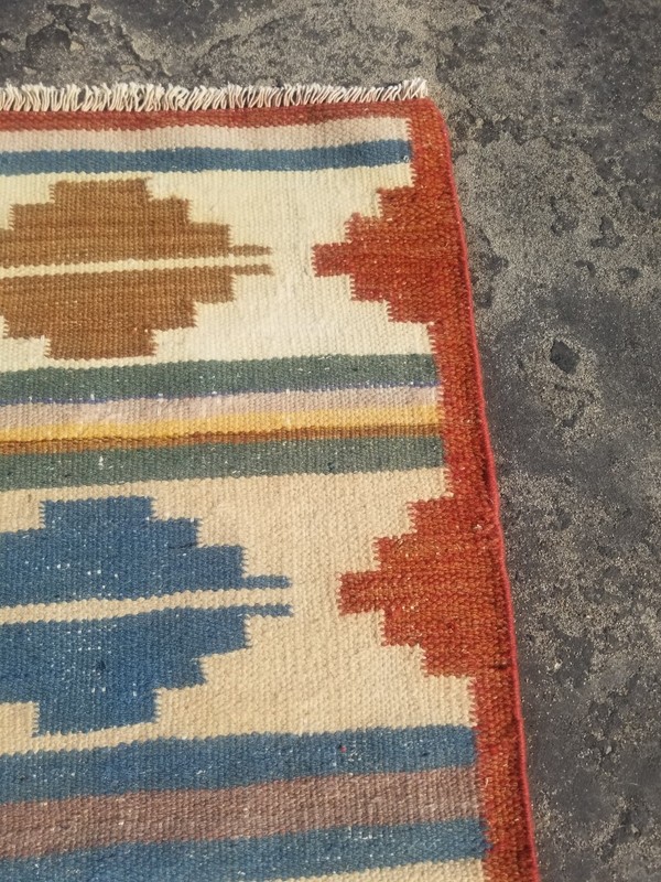 Vintage Traditional Handmade Beautiful Turkish Kilim Floor Rug Carpet 125x68 cm gallery