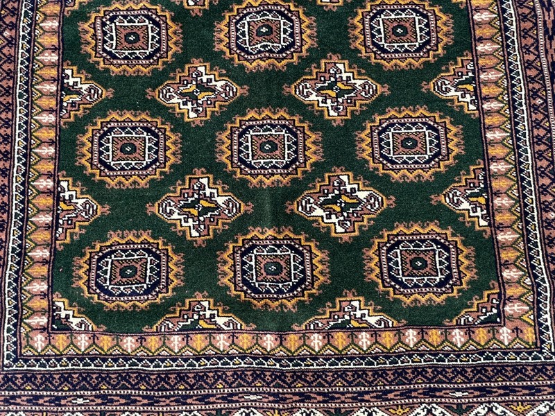 120 X 176 cm Vintage GorgeousSarouq Natural Vegeatbale Dye Turkoman Carpet gallery