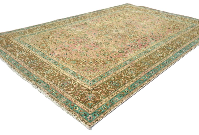 Semi-Antique Handmade Oriental Rug Distressed Floral Design Muted Carpet 6X9 ft gallery