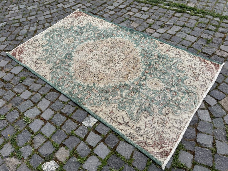 Wool rug, Area rug, Vintage rug, Turkish rug, Bohemian rug 3,9 x 6,8 ft gallery