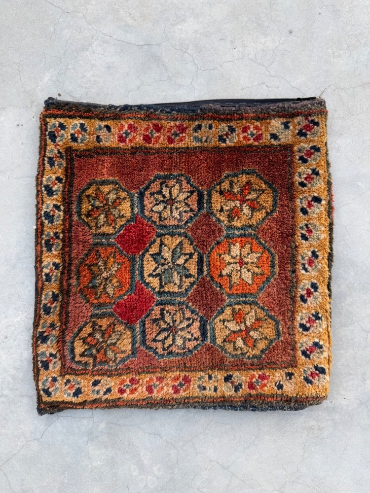 Vintage Gorgeous Hand Knotted Oriental Tribal Wool Bag Rug 38x38 Cm