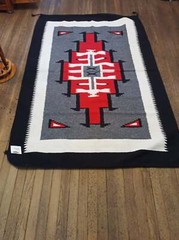 Handwoven Southwest Design Acrylic Rug; 4’x6′