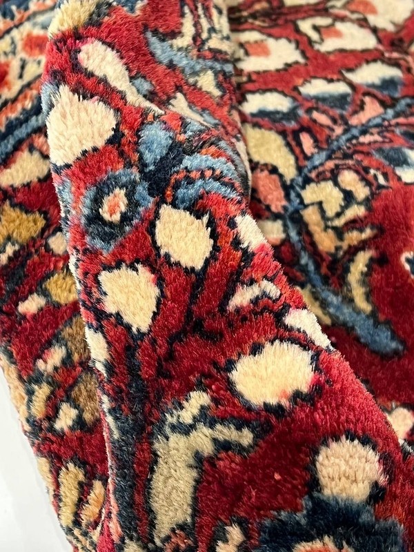 Hand Knotted Antique sarouk 2' X 3'11'' gallery