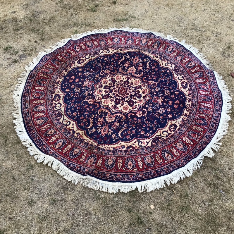 VINTAGE ROUND MAT RUG OLD CARPET LOVELY DESIGN RED BLUE TASSEL EDGE gallery