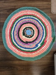 Vintage Handmade Rag Rug 27″