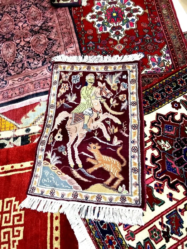 Wall Hanging Handmade Hourse King Pictorial Hunting Rug 41 X 71 cm gallery