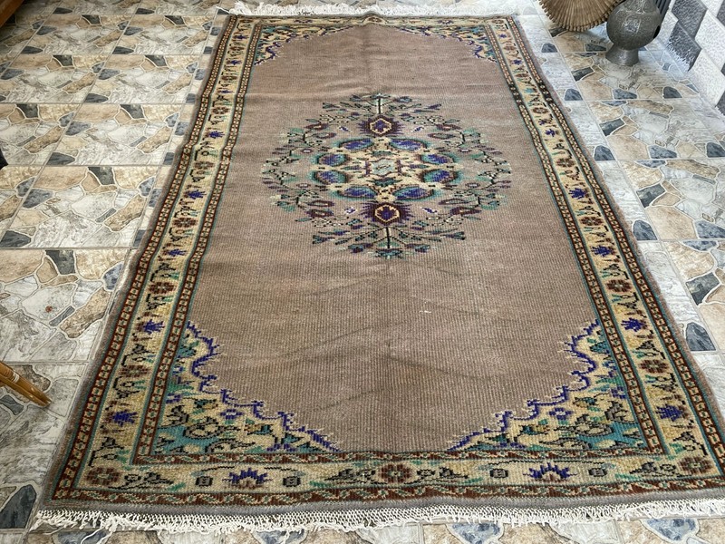 Vintage Turkish Rug | 5.4 x 8.7 ft Hand-Knotted Wool Faded Pastel Anatolian Rug gallery