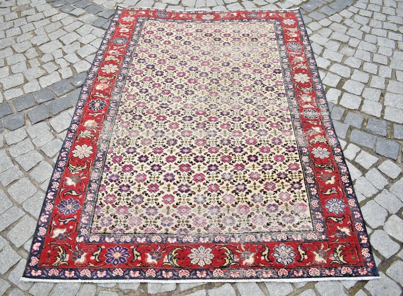 Vintage Turkish Rug 4 x 6 ft Anatolian Kayseri Bunyan Rug Hand-knotted Area Rug gallery