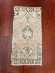 Turkish Vintage 2×3 Small Rug Pink Blue Cream Beige Hand Knotted Wool Accent Mat