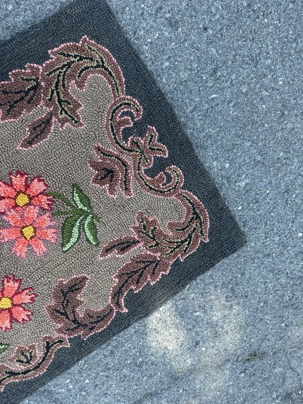 Antique American Folk Art Hook Rug RR1343 gallery