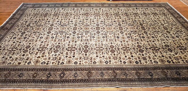 Exquisite Late 1930's Antique Wool Pile Hereke Area Rug 8x11ft gallery
