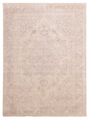 Vintage 9’4″ x 12’3″ Traditional Hand Knotted Vegetable Dye Wool Area Rug