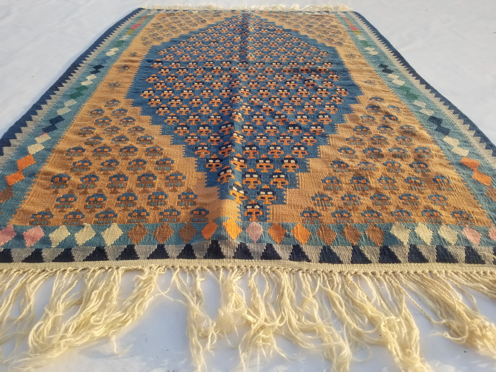 Vintage Traditional Handmade Turkish Anatolian Wool Multi Kilim Rug 5.9x3.9ft gallery
