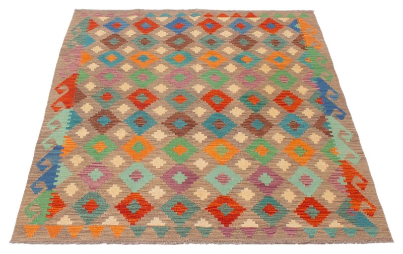 Vintage 4'11" x 6'6" Traditional Wool Hand Woven Oriental Area Rug gallery