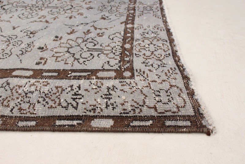 Traditional Vintage Hand-Knotted Oriental Carpet 4'11" x 8'9" Wool Area Rug gallery