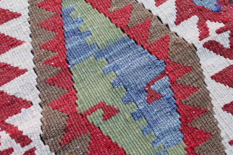 Turkish Kilim Rug 33''x47'' Hand Woven Kirsehir Kilim 85x121cm gallery