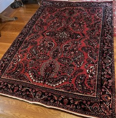 1940/60 Surouk rug red 4”.6’ x 7”. Excellent condition.