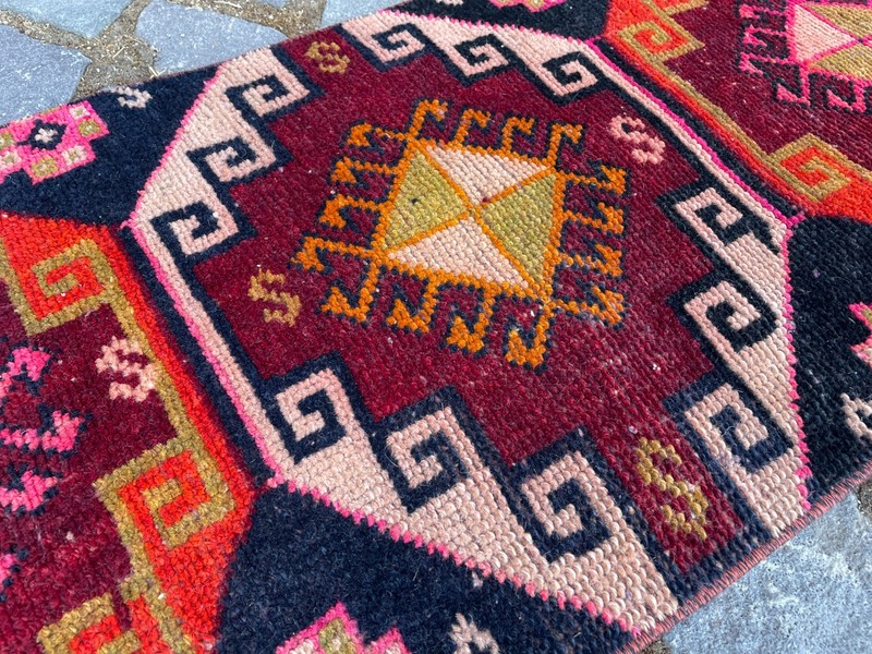 Turkish Vintage Small Rug Handmade Wool Bohemian Bath Mat Rug 1,2 x 2,7 ft gallery