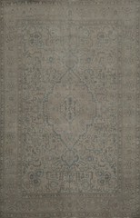 Vintage Distressed Beige Rug Adding Timeless Sophistication to Interiors 8×11