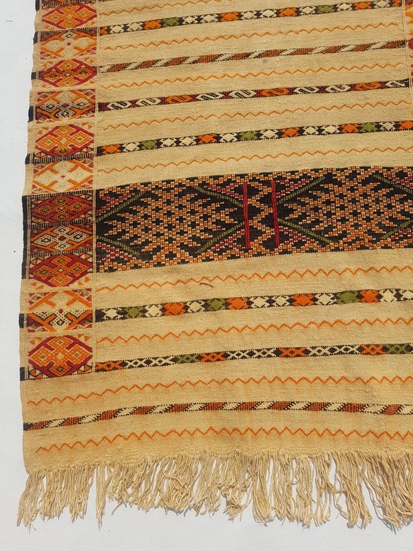 Vintage Traditional Handcrafted Moroccan Kilim Rug for Home Décor 161x98 cm gallery