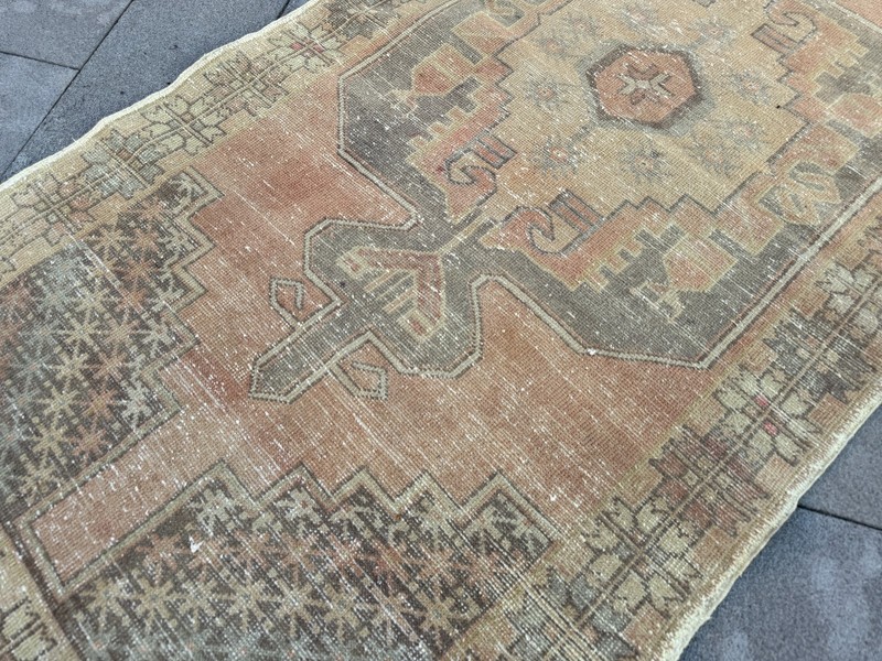 Vintage Oushak Rug 4.2x9 ft Beige Taupe Turkish Rug Distressed Wool Carpet gallery