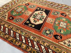 COLLECTORS’ ITEM Stunning Natural Vegetable Dye Super Fine Quality Kazak Carpet