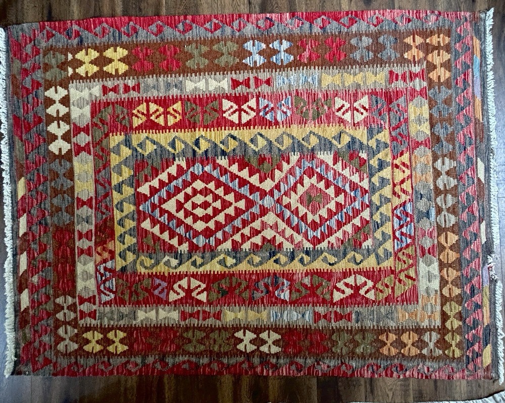 Vintage ABC Carpet Home Kilim Rug 5x7 Reversible Tribal Flat-Weave Red 90s Style