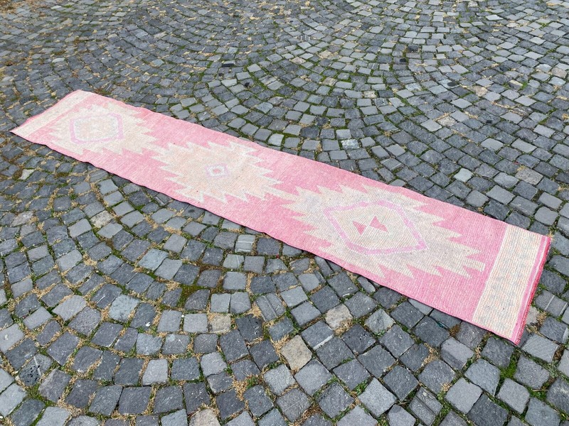 Carpet, Turkish rug, Vintage rug, Handmade rug, Runner, Wool | 2,0 x 10,5 ft gallery