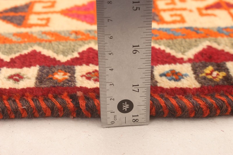 Vintage 4'11" x 7'8" Traditional Hand Knotted Vegetable Dye Wool Area Rug gallery