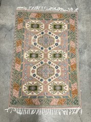 Vintage Handmade Chain Stitch Needle Point Area Rug 46 X 68