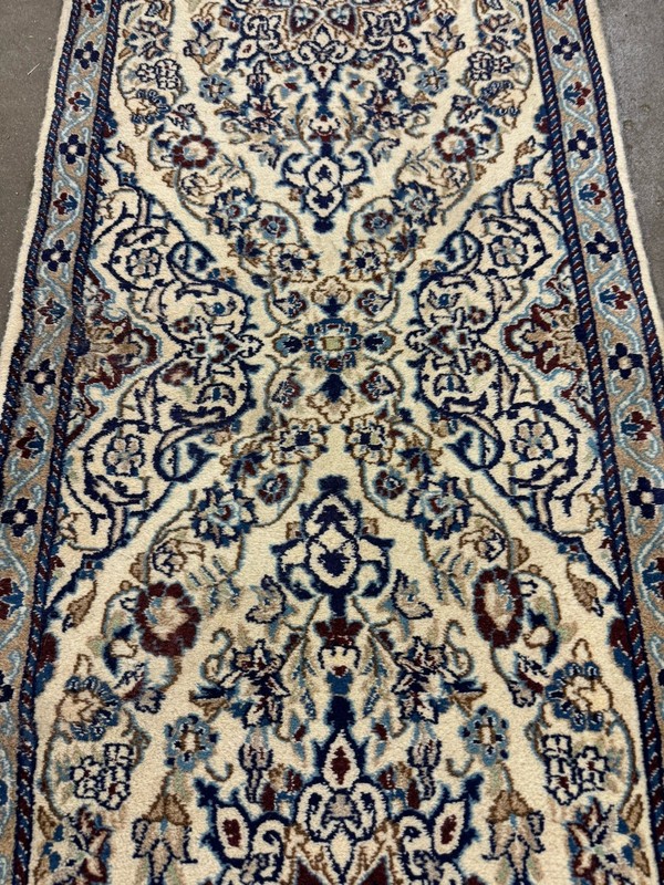 Vintage 70s Handmade Rug Saudi Arabia Super Fine Ivory Long Runner 10ft X 2ft gallery