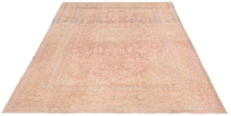 Vintage 9'4" x 12'6" Traditional Hand Knotted Vegetable Dye Wool Area Rug gallery